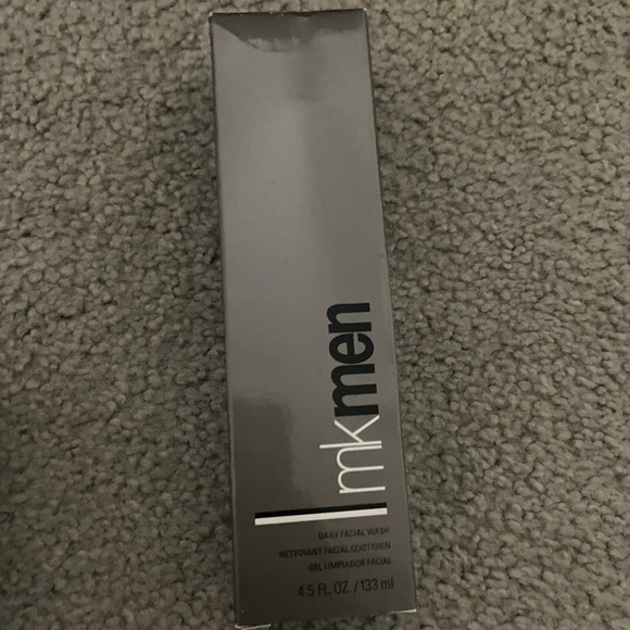 Men Face Wash - Picture 2 of 5